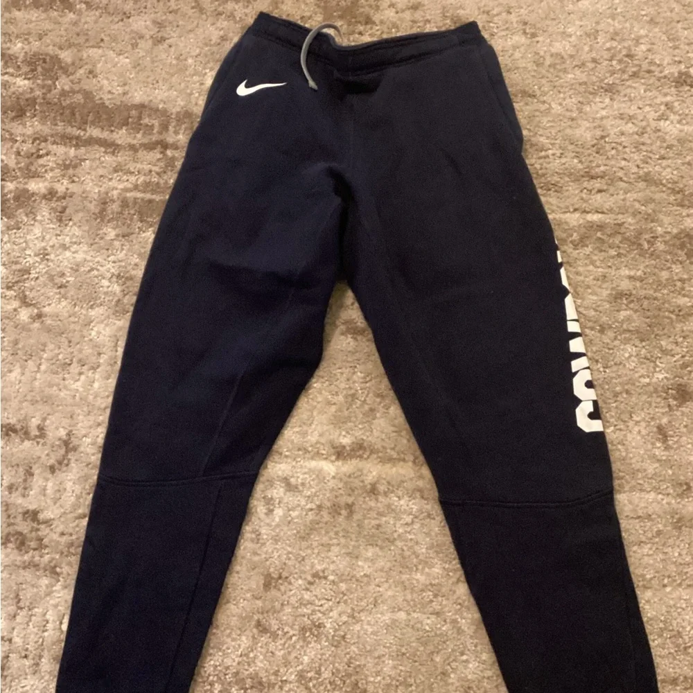 🍍NIKE NFL TEAM APPAREL DALLAS COWBOYS SWEATPANTS 🍍ZIP POCKETS🍍SIZE MEDIUM 🍍